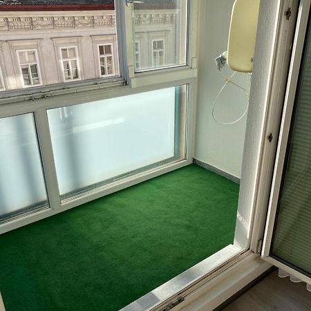 115 M2 - Nina'S Family-Friendly 3 Rooms Town-Apartment Wenen Buitenkant foto